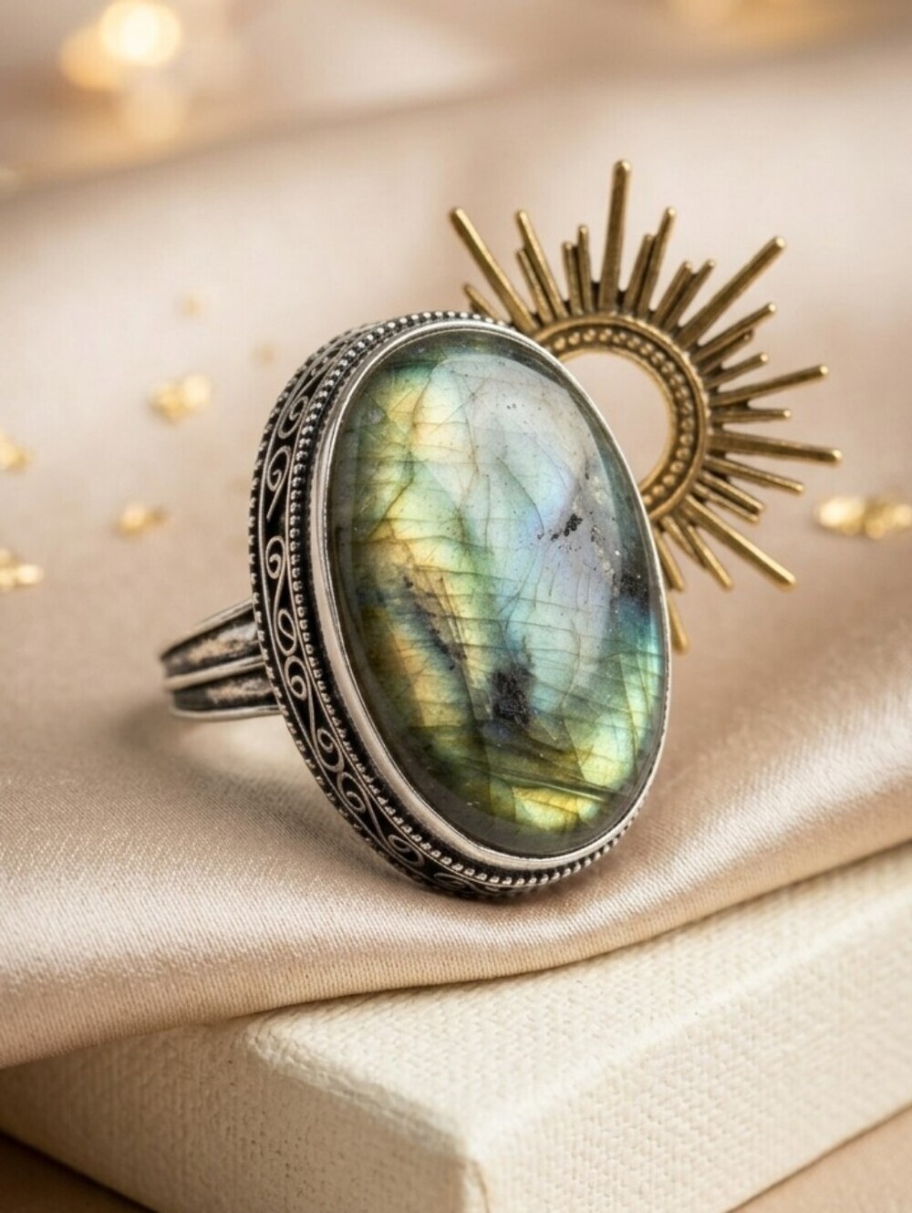 925 Sterling Genuine Labradorite Oval Statement Ring Blue Flash Filigree Size 8 - Picture 6 of 14